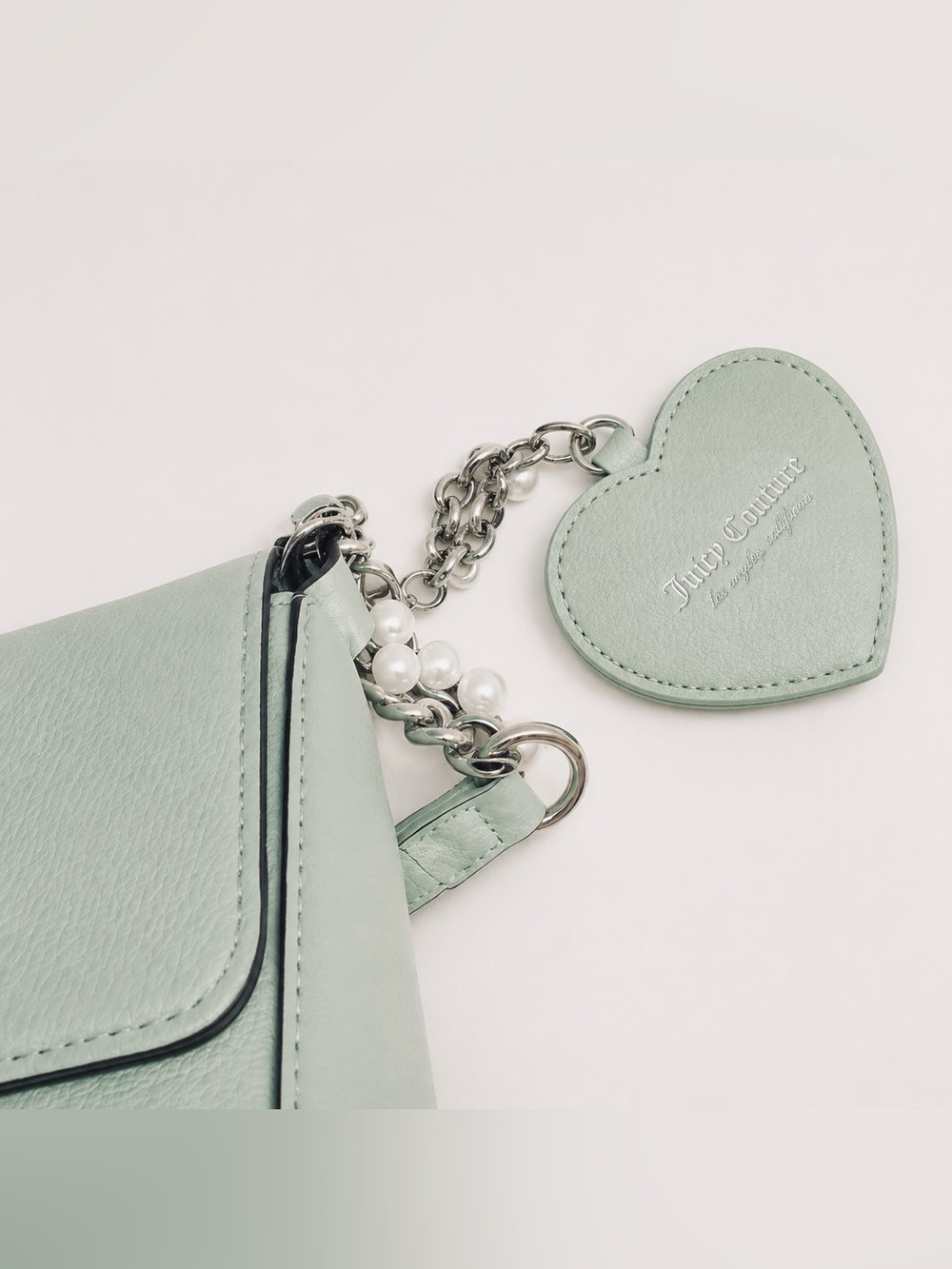Juicy Couture Mint Green Heart Charm Crossbody Shoulder Bag NWT - Picture 3 of 4